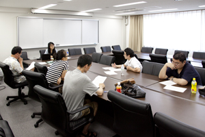 東文研セミナー「中日親属容隠法の変遷の比較研究」が開催されました