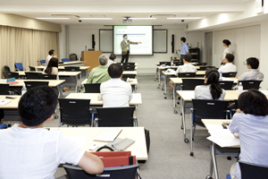 東文研シンポジウム「新憲法の制定と政教関係のゆくえ―2011年革命後のエジプトを事例に／Making a New Constitution and State-Religion Relations: The Case of Post-Revolutionary Egypt」 