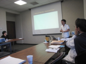 東洋学研究情報センター2011年度共同利用・共同研究拠点公募採択プロジェクト「新しいアジア像構築の試み:アジア・バロメーターの再分析プロジェクト」によるハワイ会議が開催されました