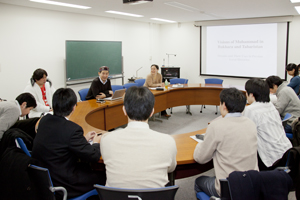 東文研セミナー "Visions of Muhammad in Bukhara and Tabaristan: Dreams and Their Uses in Persian Local Histories"