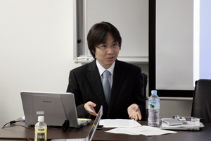 東文研シンポジウム "New Approaches to Islamic History, Theory and Practice: Graduate Workshop with Professor Michael A. Cook " 