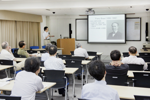 第1回定例研究会「時空間の民族誌的研究における言語情報の扱いについて -ネパール、ビャンスの事例から」