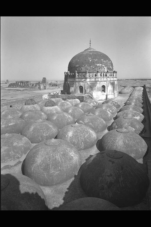 [Photo168]Roof of prayer room,from south@ 